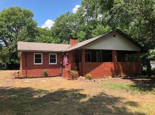 305 S Miller Rd, Springfield, MO 65802