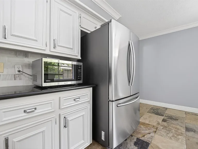 7111 Halfpenny Rd — Photo 13