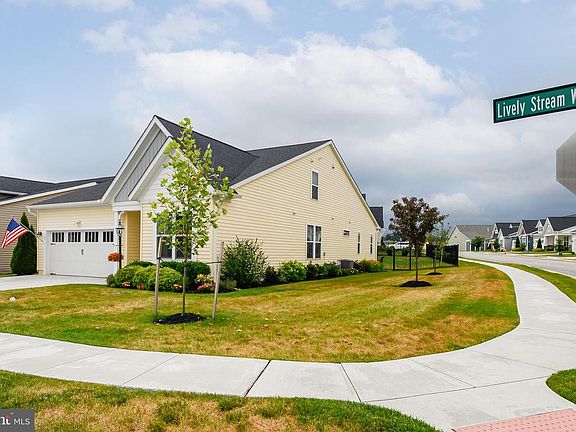 2nd image of 185 Lively Stream Way