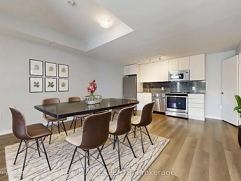 3237 Bayview Ave #Townhouse 106 — Photo 7