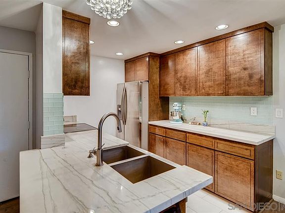 5th image of 9710 Mesa Springs Way Unit 5
