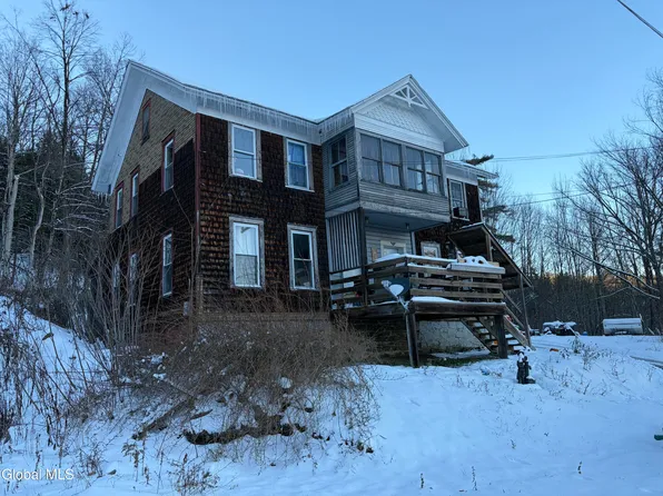 3-5 Jalet Street, Whitehall, NY 12887