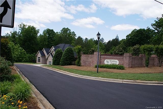1st image of 162 Winding Forest Dr