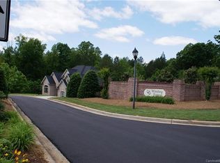 162 Winding Forest Dr, Troutman, NC 28166