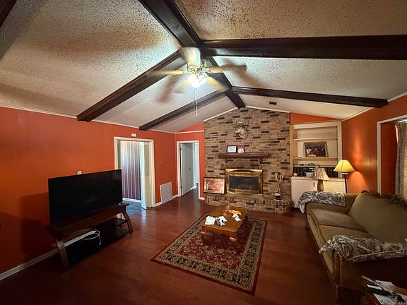 2nd image of 2109 Monticello Ct
