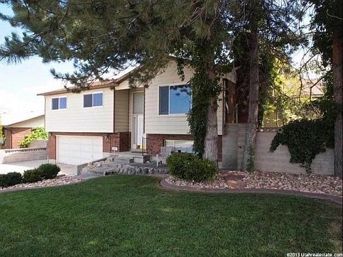1st image of 3861 S Rancho Vista Ln