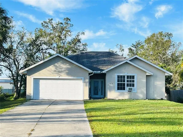 1717 NE Floridian Cir, Arcadia, FL 34266