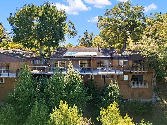 3rd image of 3822 Quail Ridge Rd