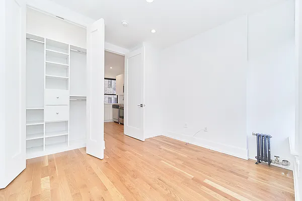 Rented by Living New York | media 7