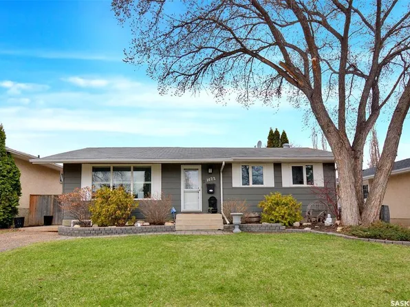 1622 Bradwell AVENUE, Saskatoon, SK S7N 2P1