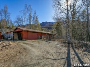 19707 Henkins Rd, Eagle River, AK 99577