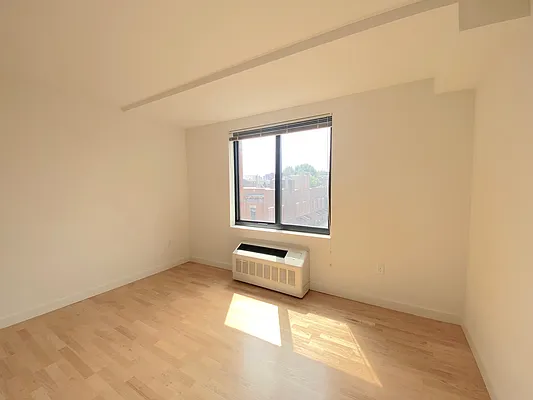 Rented by Nooklyn NYC LLC | media 36
