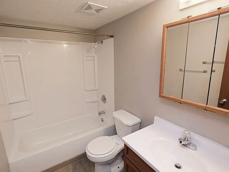 1501 N 22nd St #2 — Photo 6