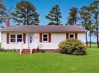 128 Robins Point Ave, Deltaville, VA