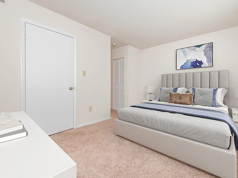 The Cove Apartment Homes — Photo 28
