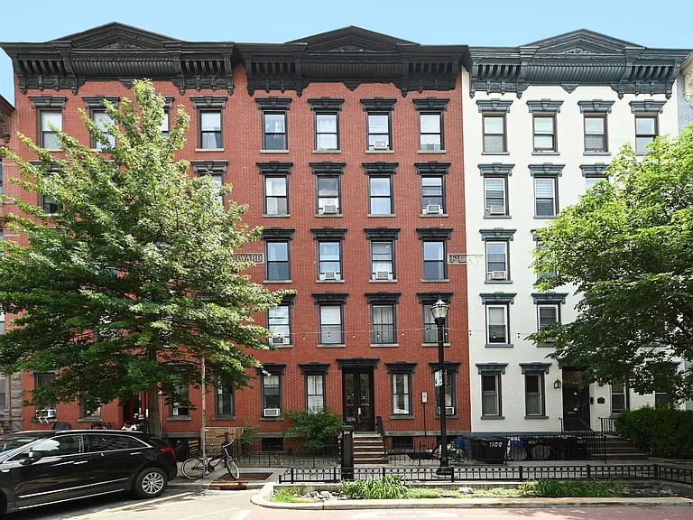 1109 Washington St #6 — Photo 17
