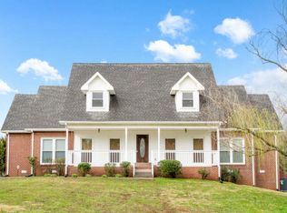 588 Bristol Ct, Clarksville, TN 37043