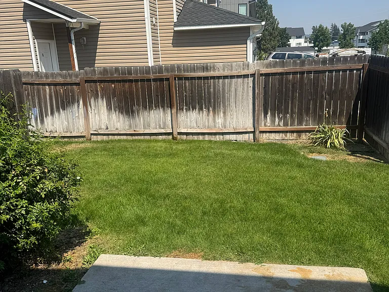 9603 E 4th Ave #C — Photo 2