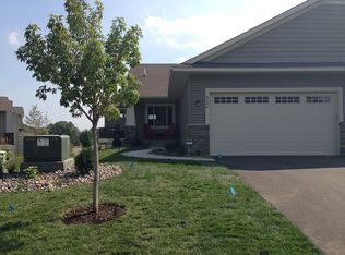 8646 Corbin Ct, Inver Grove Heights, MN 55076