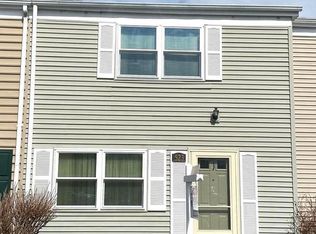 523 Daisy Dr, Taneytown, MD 21787