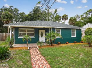 920 School St, Daytona Beach, FL 32114