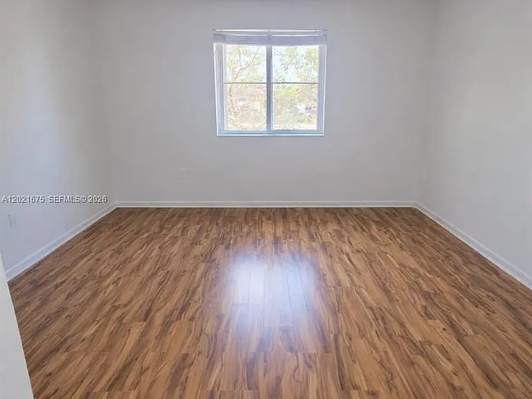 15761 SW 137th Ave #202 — Photo 9