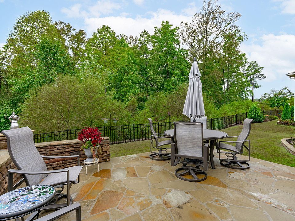 1st image of 818 Atticus Way