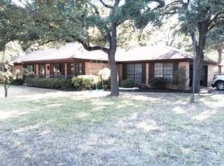 12516 White Oak Dr, Burleson, TX 76028