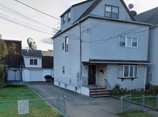 16 Somerset St, Garfield, NJ 07026