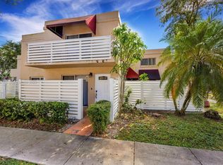 14357 SW 98th Ter, Miami, FL 33186