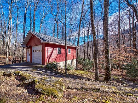 5th image of 239 Winding Creek Dr