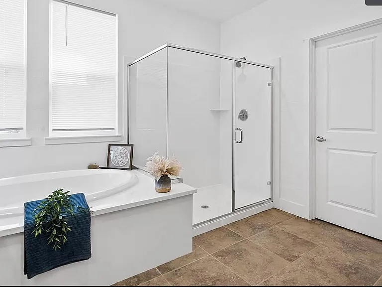 17950 Kerry Ct — Photo 28