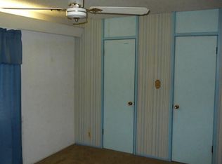 502 S Ridgeway Dr, Cleburne, TX 76033