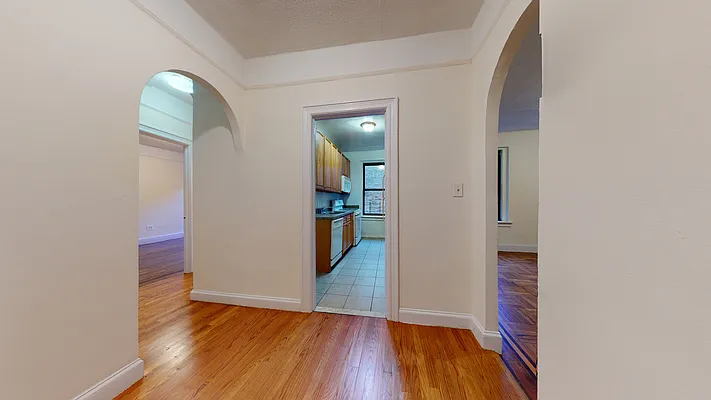 Rented by Revona Properties | media 13