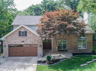 704 Heatherstone Dr, High Ridge, MO 63049