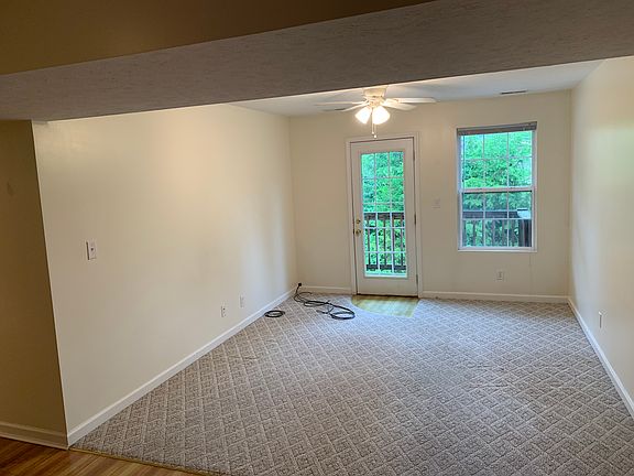 2nd image of 5017 Shannon Dr #22