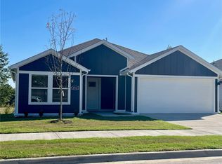 2542 N Snowball Dr, Fayetteville, AR 72704