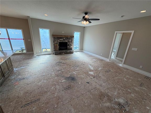 5th image of 18699 E Bundschu Rd