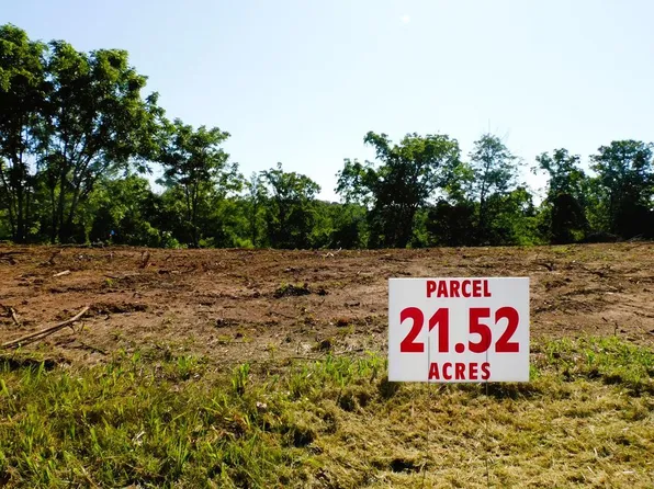 Strawberry Rd, Chatham, VA 24531