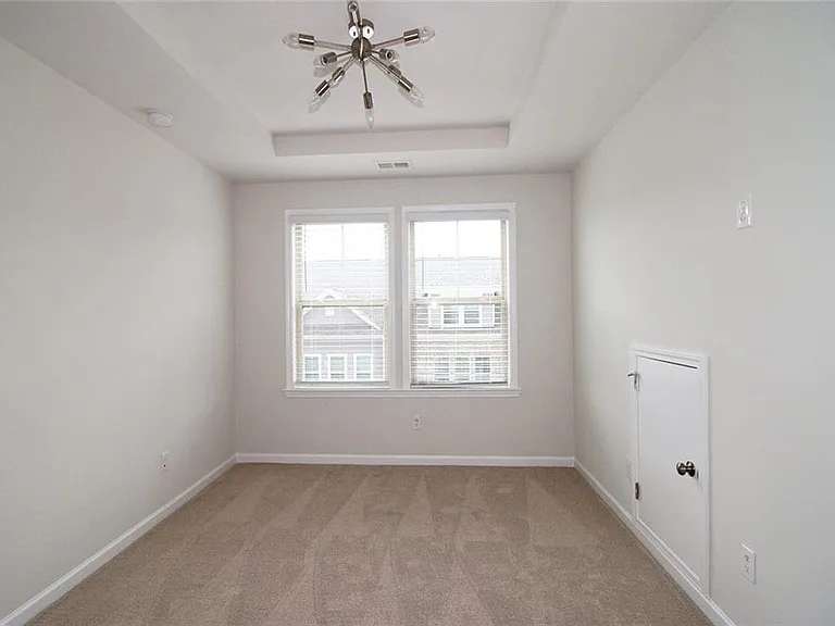 1640 Coasta Way — Photo 19