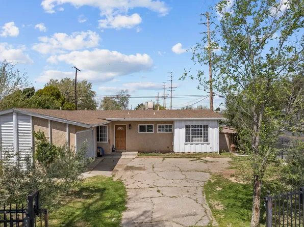 1003 W J14 Ave, Lancaster, CA 93534