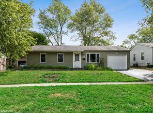 301 Raupp Blvd #0, Buffalo Grove, IL 60089