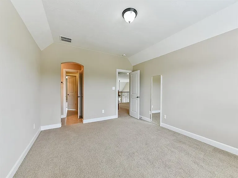 19610 S San Gabriel River Cir — Photo 34