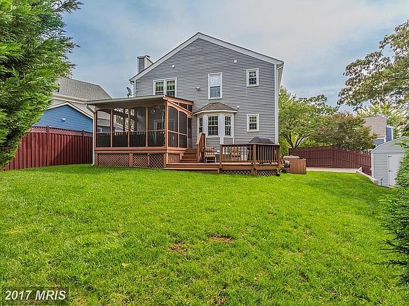 3rd image of 408 N Florida St
