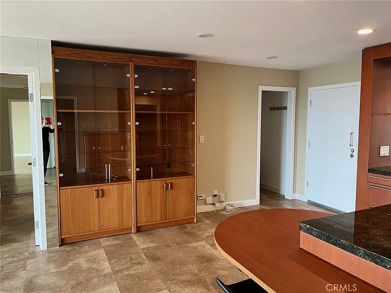 101 Scholz Plz #Penthouse 18 — Photo 22