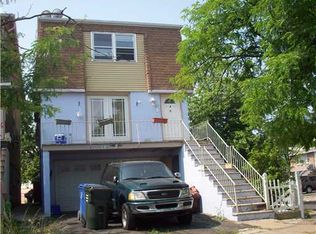 1 Dino Dr, Keasbey, NJ 08832