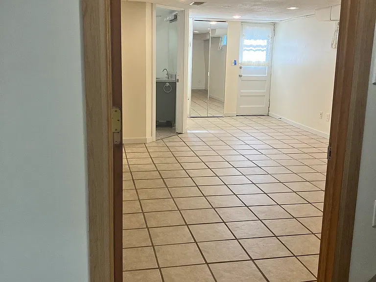 2824 Texas Ave S — Photo 21
