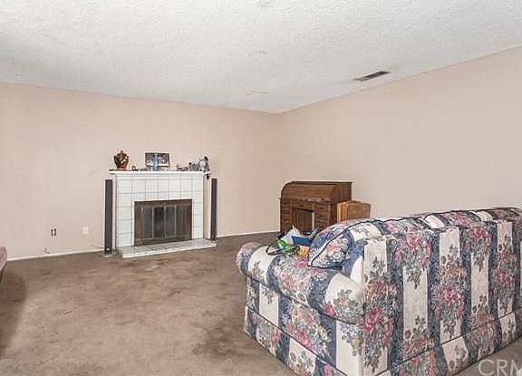 4th image of 10049 Lomita Dr