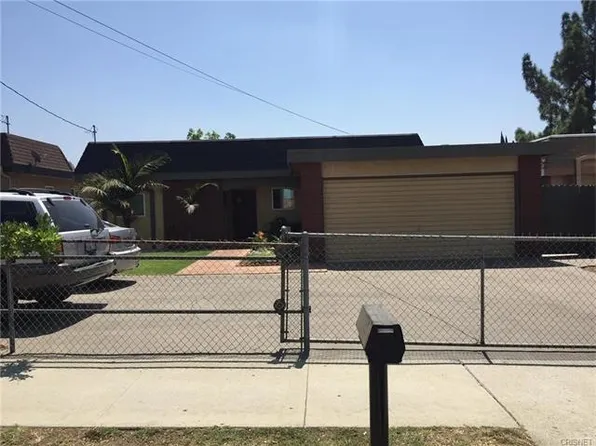 15070 Bledsoe St, Sylmar, CA 91342