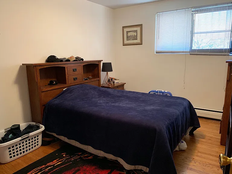 1441 N Franklin Pl — Photo 5